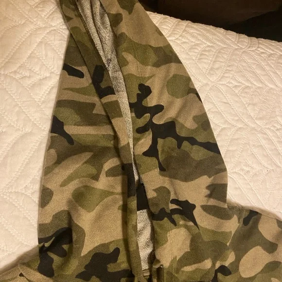 Xlilaration | Dress | Camouflage | Hoodie - Picture 9 of 11